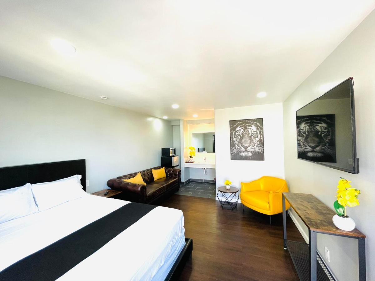 Hotel Villa Serena El Cajon Eksteriør bilde